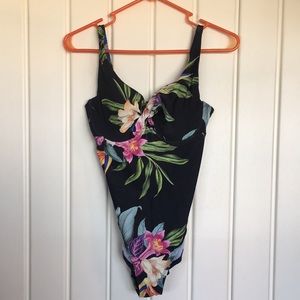 Kona sol one piece swimsuit
